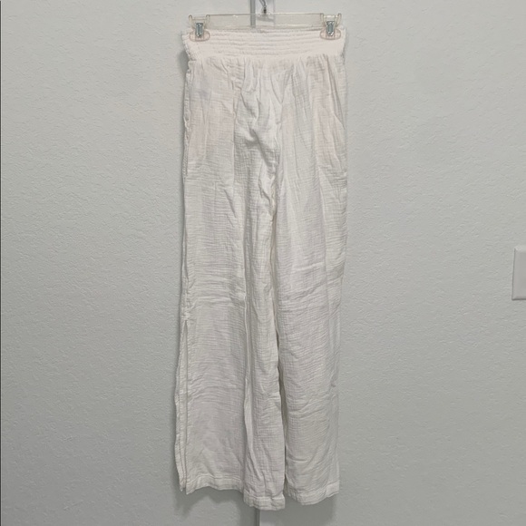 Aerie White Wide Leg Split Sides Pants Size Small - Picture 5 of 10